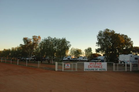 Billabong Homestead Hotel Motel - E Caravan Parks 4