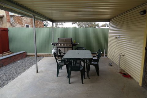 Silver Hill Townhouse - E Caravan Parks 17