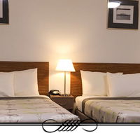 Ten Dollar Town Motel - E Caravan Parks