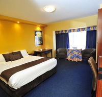 The Clifton Motel and Grittleton Lodge - E Caravan Parks