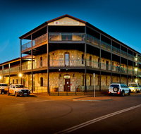 The Esplanade Hotel Port Hedland - E Caravan Parks