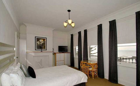 The Madsen Boutique Hotel - E Caravan Parks 2