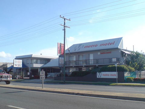 The Metro Motel Rockhampton - E Caravan Parks 0