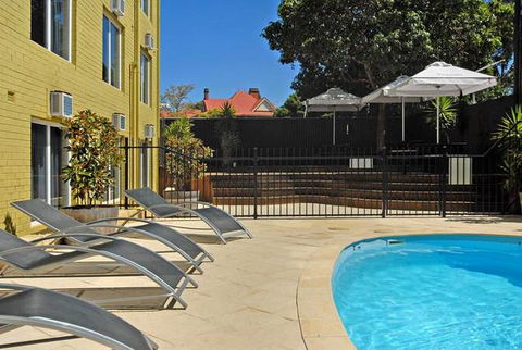 The Murray Hotel - E Caravan Parks 2