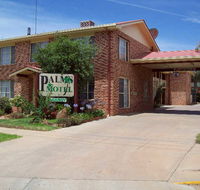 The Palms Motel - E Caravan Parks