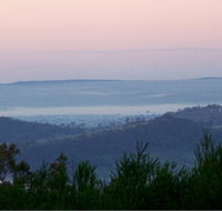The Retreat Bushland Lodge - E Caravan Parks