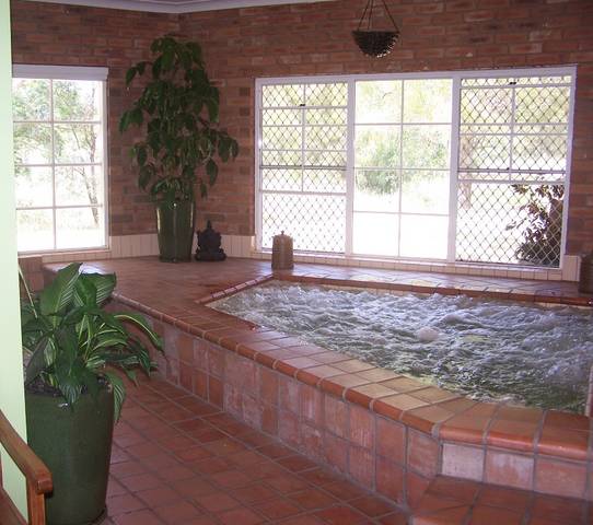 Thurgoona NSW E Caravan Parks