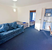 Torquay Tropicana Motel - E Caravan Parks