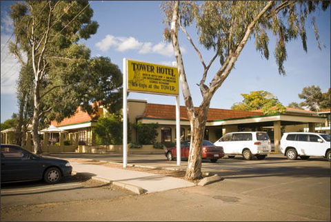 Tower Hotel Kalgoorlie - E Caravan Parks 3