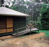 Twin Falls Bush Cottages - E Caravan Parks