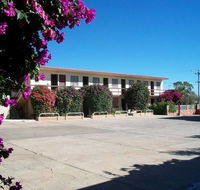 Wallangulla Motel