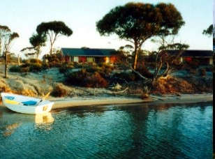 Wave Rock Caravan Park - E Caravan Parks 0