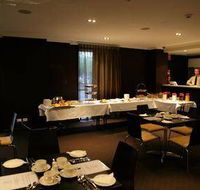 Wine Country Motor Inn - E Caravan Parks