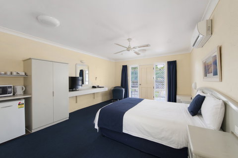 Wollongbar Motel - E Caravan Parks 2