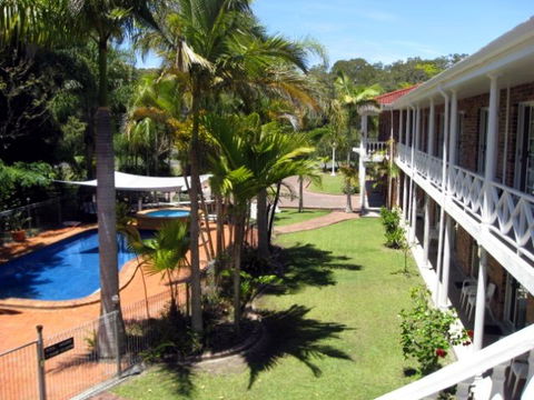 Yamba Aston Motel - E Caravan Parks 2