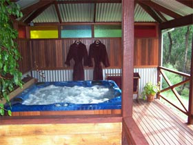 Balingup Jalbrook Cottages - E Caravan Parks 2