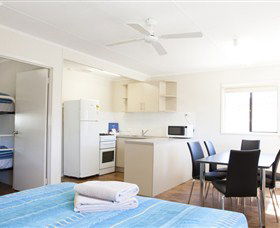  E Caravan Parks