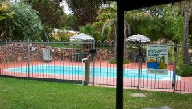 Acclaim Pine Grove Holiday Park - E Caravan Parks 0