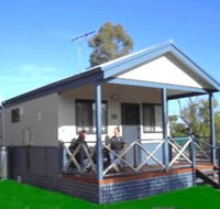 Pinjarra Cabins and Caravan Park - E Caravan Parks