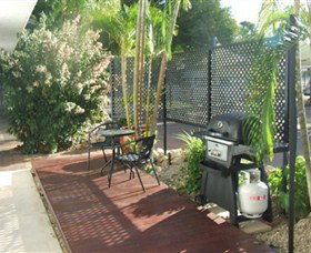 St Andrews Serviced Apartments - E Caravan Parks 2