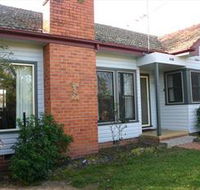 Banksia Cottage - E Caravan Parks