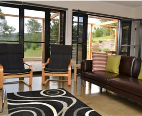 Goosewing Cottage - E Caravan Parks 1