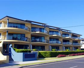 The Cove Apartments Yamba - E Caravan Parks 0