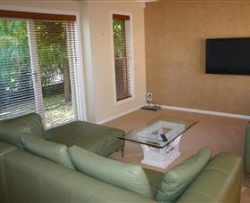 Villa On Nathan - E Caravan Parks 4