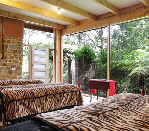 Piaf Day Spa - E Caravan Parks 4