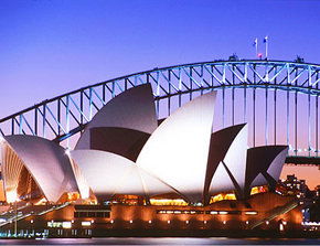 Sydney Opera House - E Caravan Parks 0