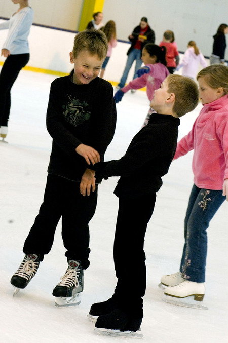 Cockburn Ice Arena - E Caravan Parks 0