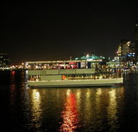 Party Boat Cruises - E Caravan Parks