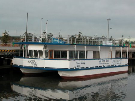 Party Boat Cruises - E Caravan Parks 3