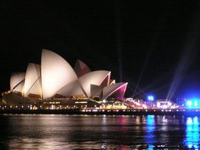 Sydney Opera House - E Caravan Parks 3