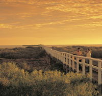 One Mile Jetty - E Caravan Parks