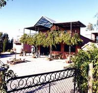 The Terrace Gallery at Patly Hill Farm - E Caravan Parks