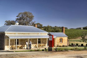 Two Hands Wines - E Caravan Parks 0