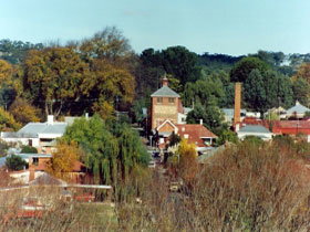 Oakbank Heritage Walk - E Caravan Parks 0