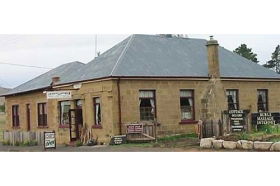 Jackson's Emporium - E Caravan Parks 0
