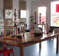 Portside Open Studio/Gallery of GINA - E Caravan Parks