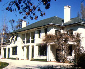 Prime Minister's Lodge - E Caravan Parks 0