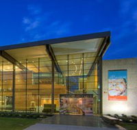 UQ University Art Museum - E Caravan Parks
