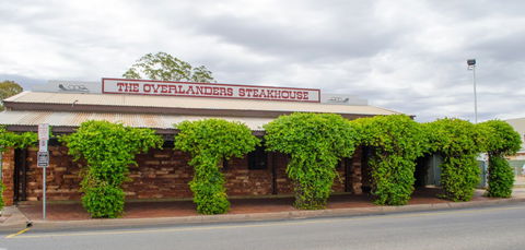 The Overlanders Steakhouse - E Caravan Parks 1