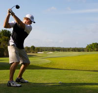 Pelican Waters Golf Club - E Caravan Parks