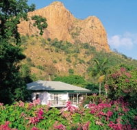 Castle Hill - E Caravan Parks