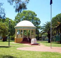 Kingaroy Memorial Park - E Caravan Parks