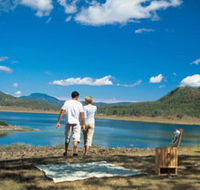 Lake Maroon - E Caravan Parks