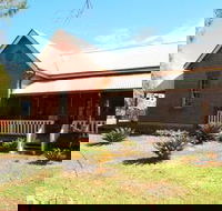 Thargomindah Visitor Information Centre - E Caravan Parks