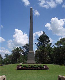 Rockhampton War Memorial - E Caravan Parks 0
