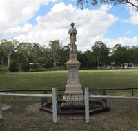 Apple Tree Creek War Memorial - E Caravan Parks